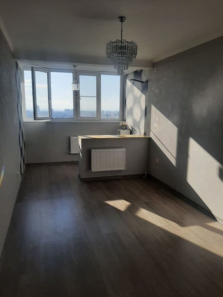 Продается 1-комн. квартира, 45 м² — фото 2