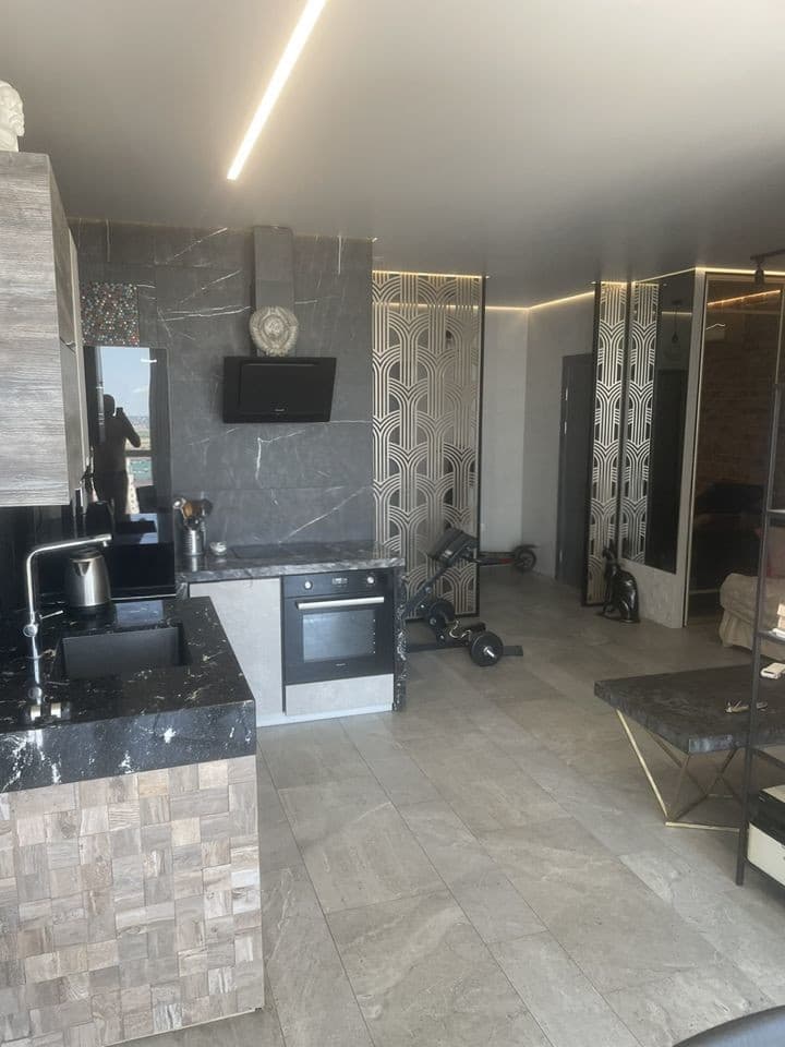 Продается 1-комн. квартира, 39 м² — фото 2