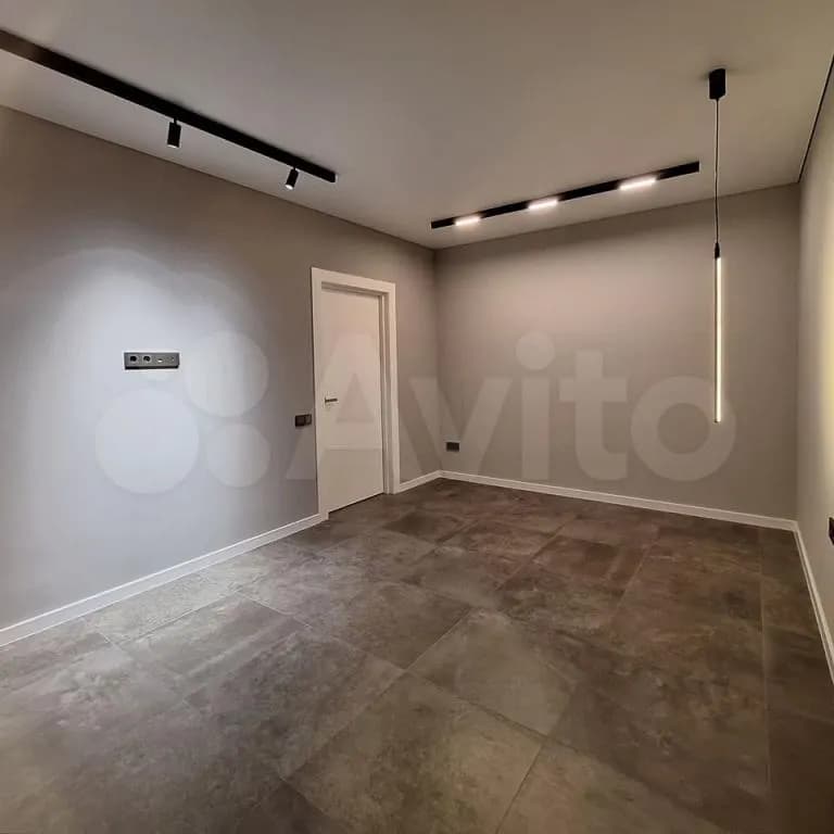 Продается 4-комн. квартира, 71 м² — фото 2