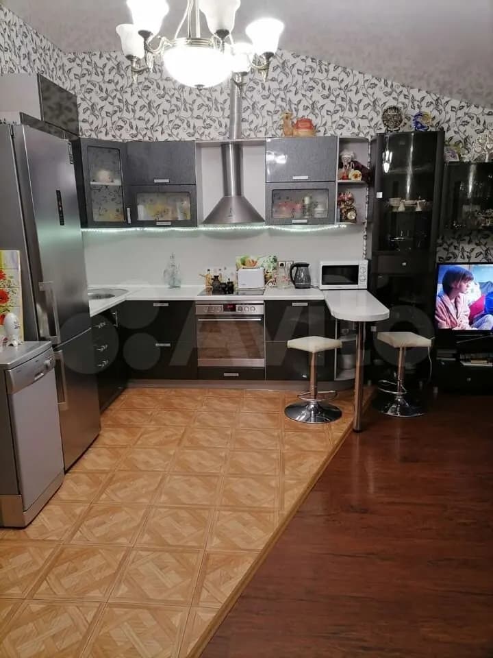 Продается 4-комн. квартира, 83 м² — фото 4