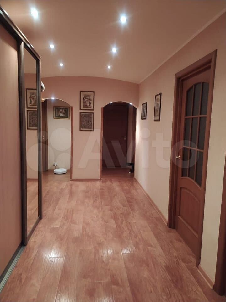 Продается 3-комн. квартира, 90.6 м²
