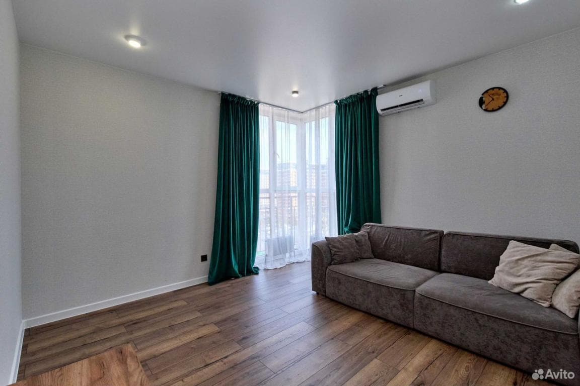 Продается 2-комн. квартира, 46.4 м²