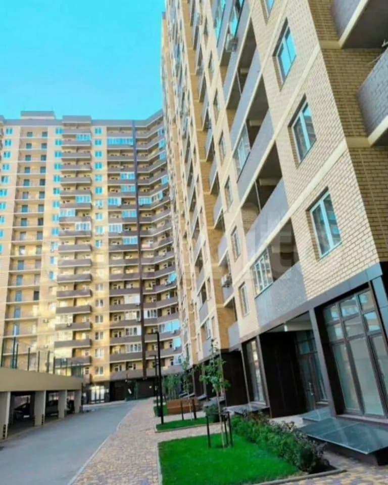 Продается 2-комн. квартира, 54 м²