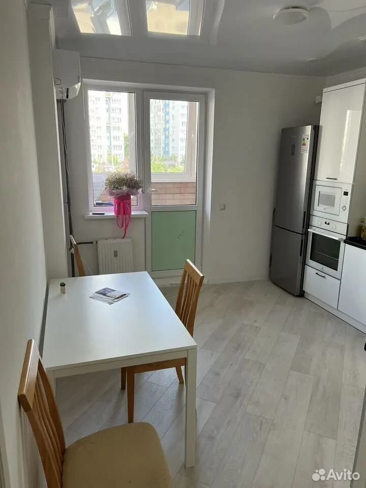 Продается 3-комн. квартира, 81 м²