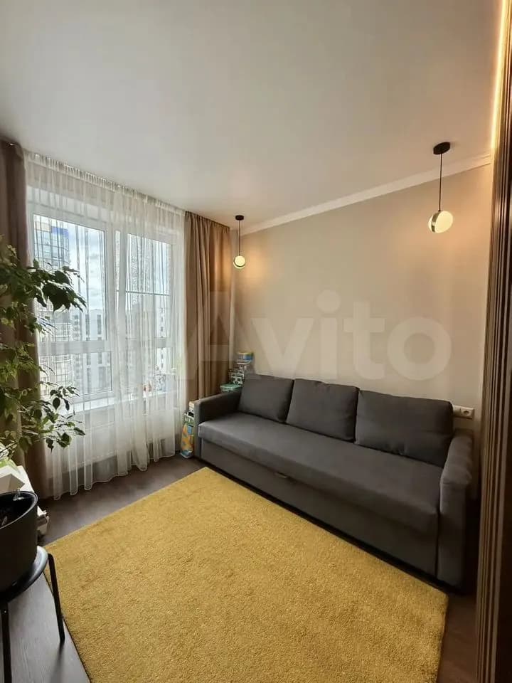 Продается 2-комн. квартира, 58 м²