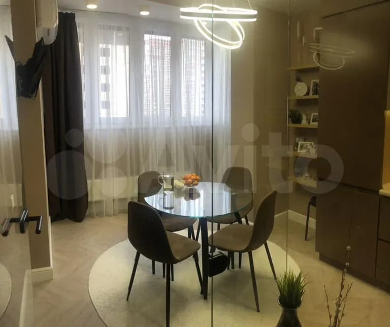 Продается 1-комн. квартира, 40 м² — фото 2