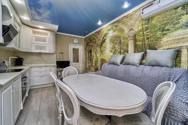 Продается 2-комн. квартира, 82 м²
