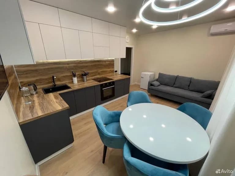 Продается 1-комн. квартира, 41 м² — фото 2