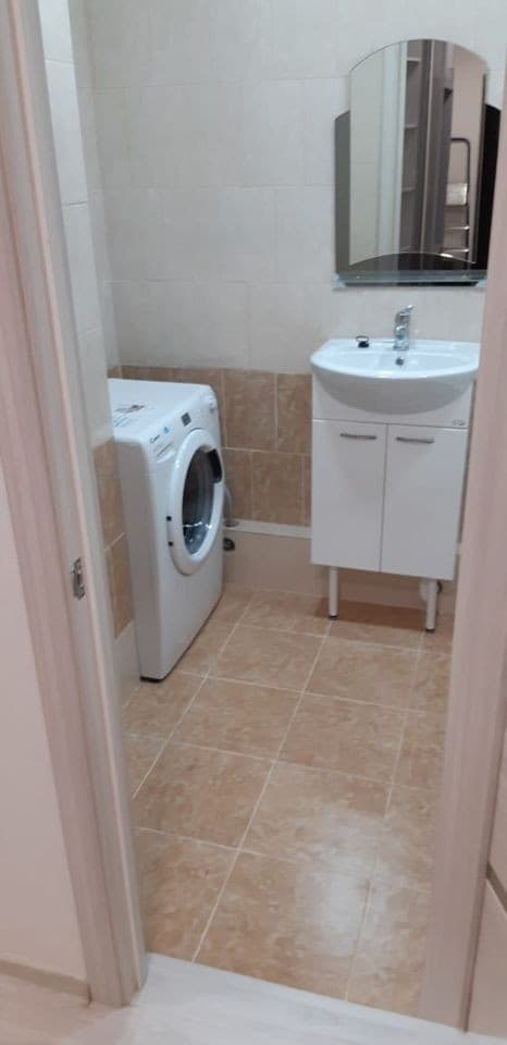 Продается 2-комн. квартира, 64.4 м²