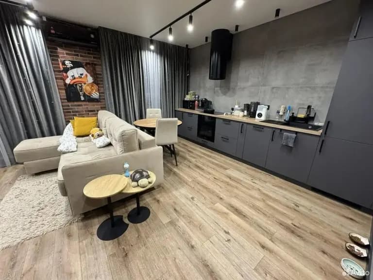 Продается 1-комн. квартира, 42.8 м² — фото 2