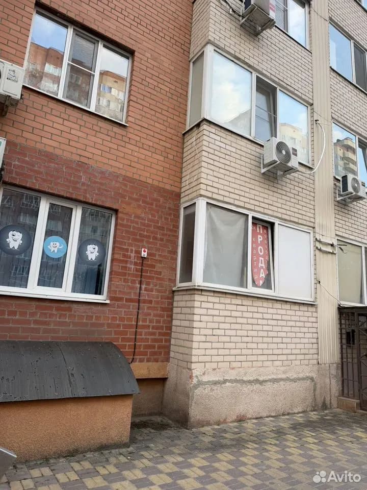 Продается 2-комн. квартира, 60.7 м²