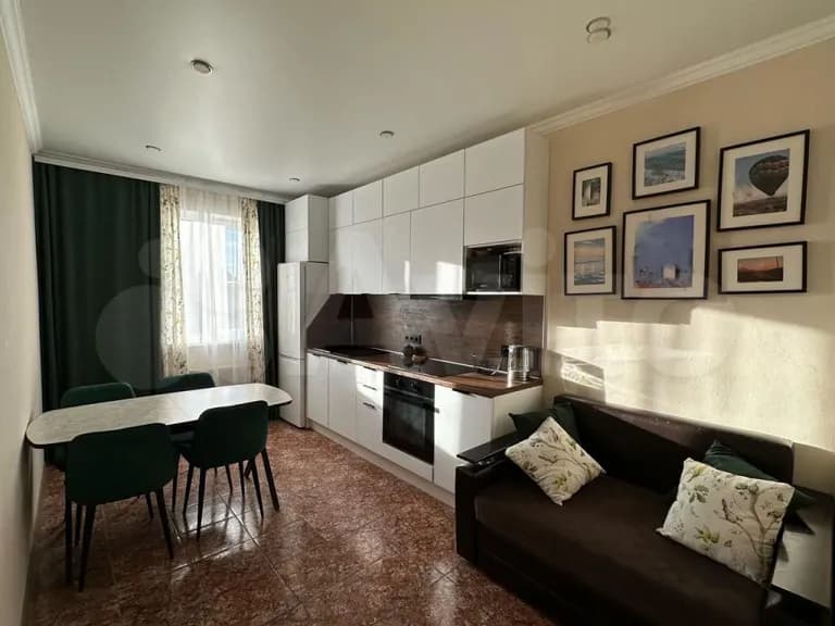 Продается 2-комн. квартира, 54 м²