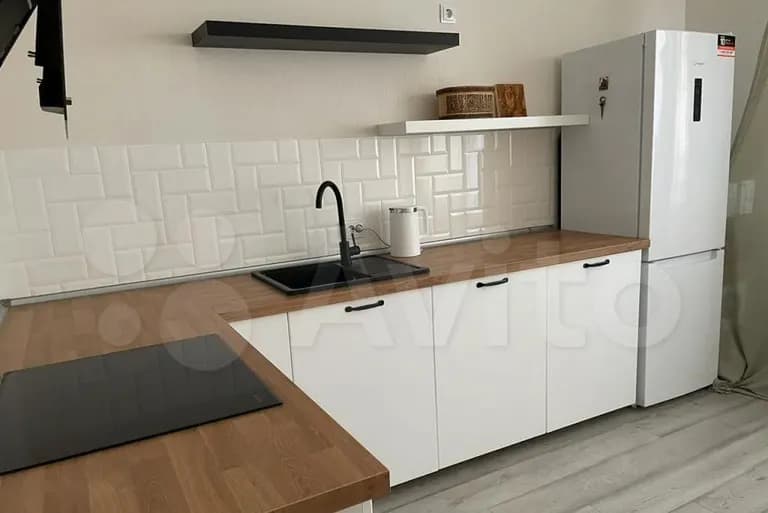 Продается 1-комн. квартира, 45 м² — фото 3