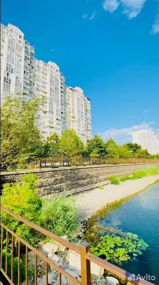 Продается 2-комн. квартира, 84 м²