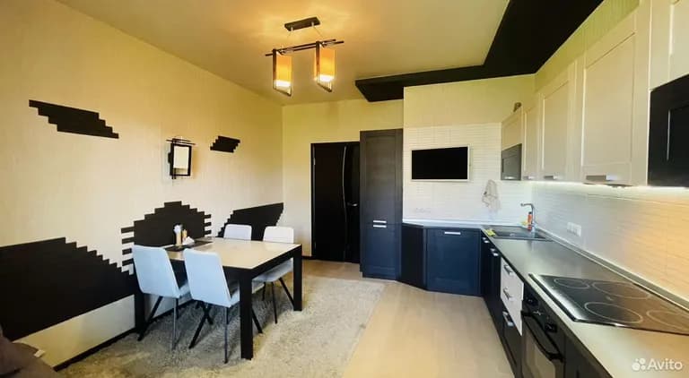 Продается 2-комн. квартира, 74.1 м² — фото 2