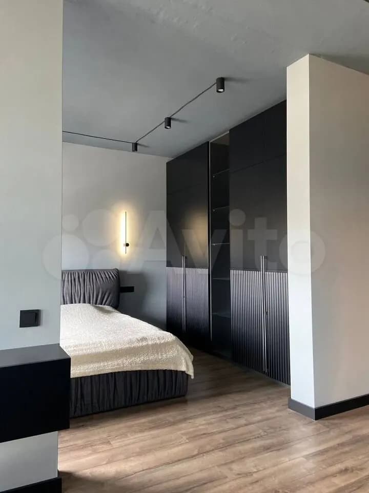 Продается 1-комн. квартира, 43 м² — фото 3