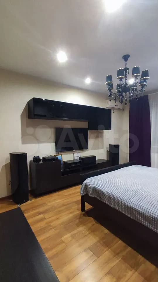 Продается 2-комн. квартира, 61.6 м² — фото 2