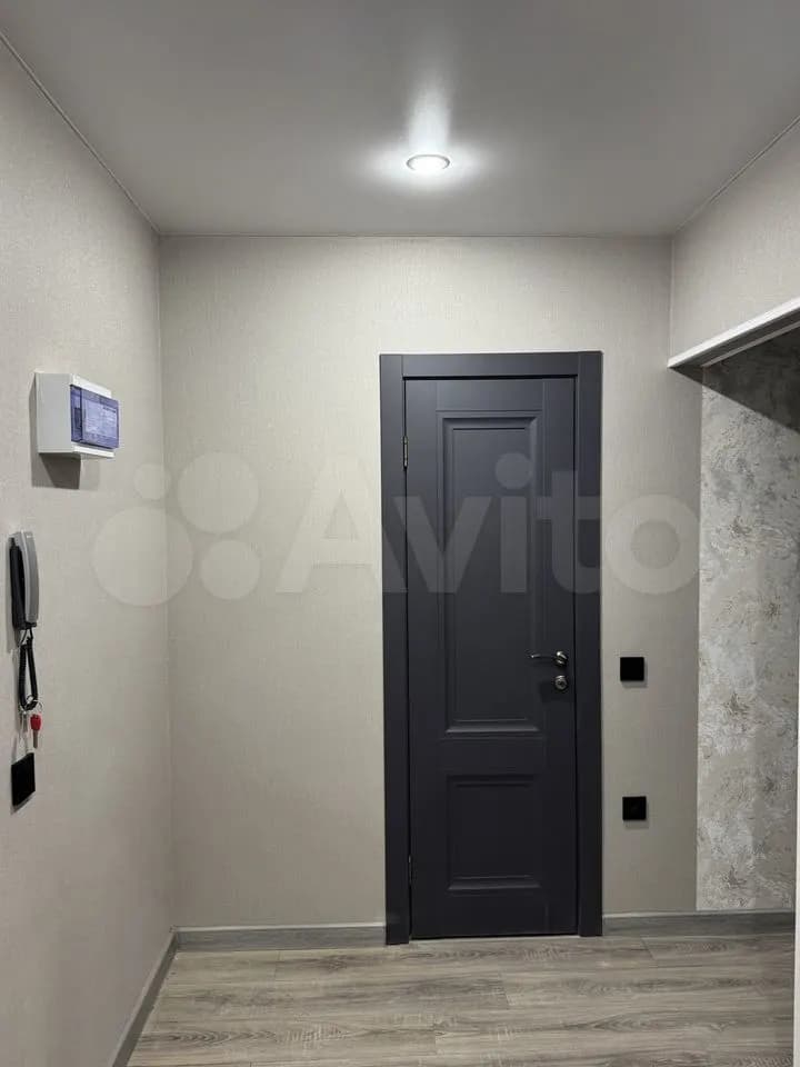 Продается 1-комн. квартира, 42 м² — фото 2