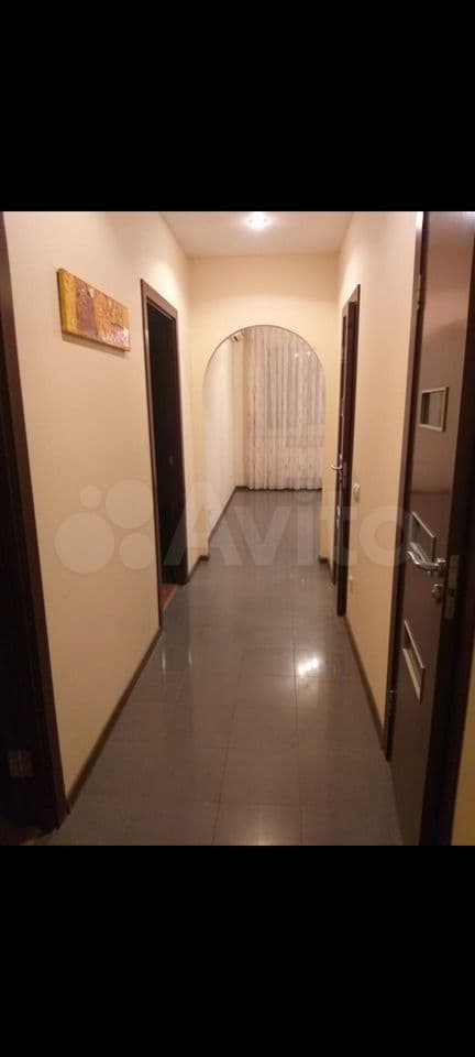 Продается 2-комн. квартира, 72 м² — фото 3