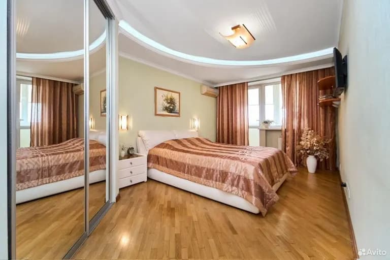 Продается 2-комн. квартира, 87 м² — фото 4