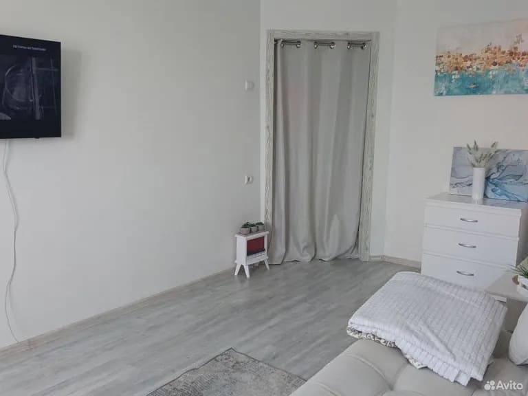 Продается 1-комн. квартира, 37 м² — фото 5