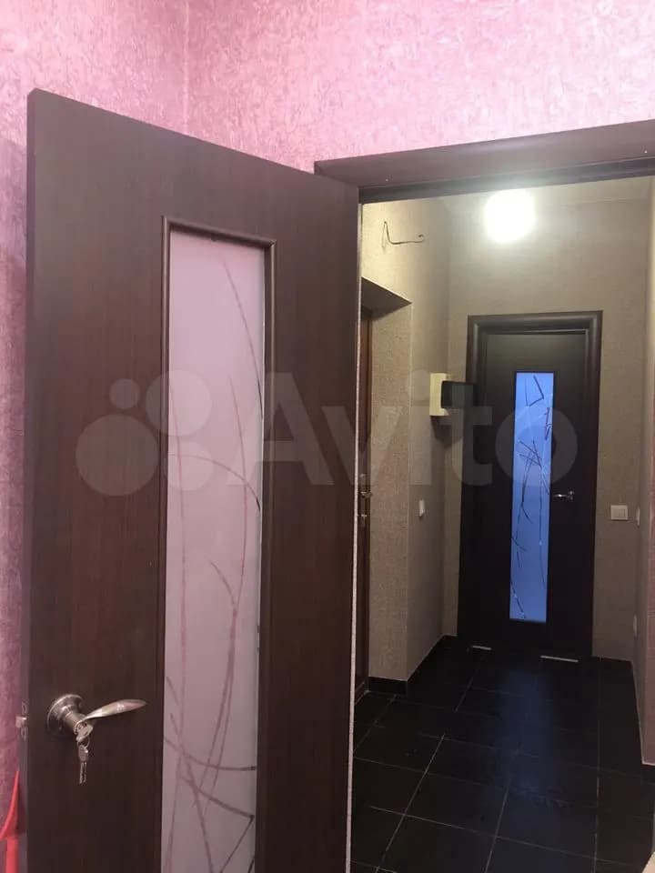 Продается 1-комн. квартира, 38 м² — фото 2