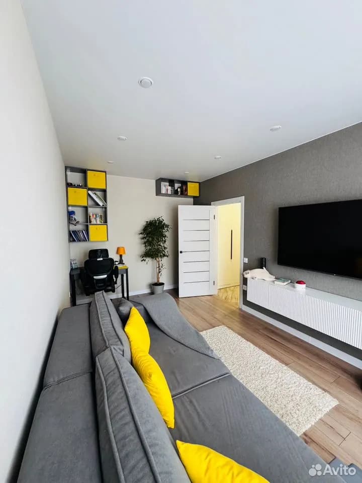 Продается 2-комн. квартира, 50.2 м²