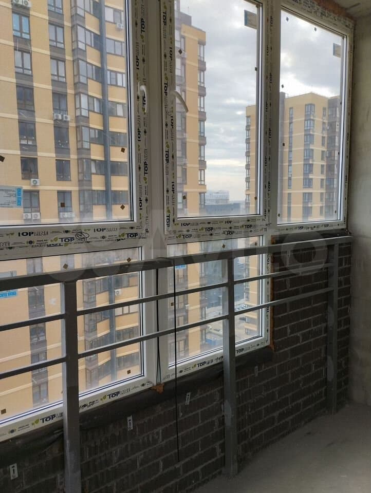 Продается 2-комн. квартира, 61 м² — фото 2