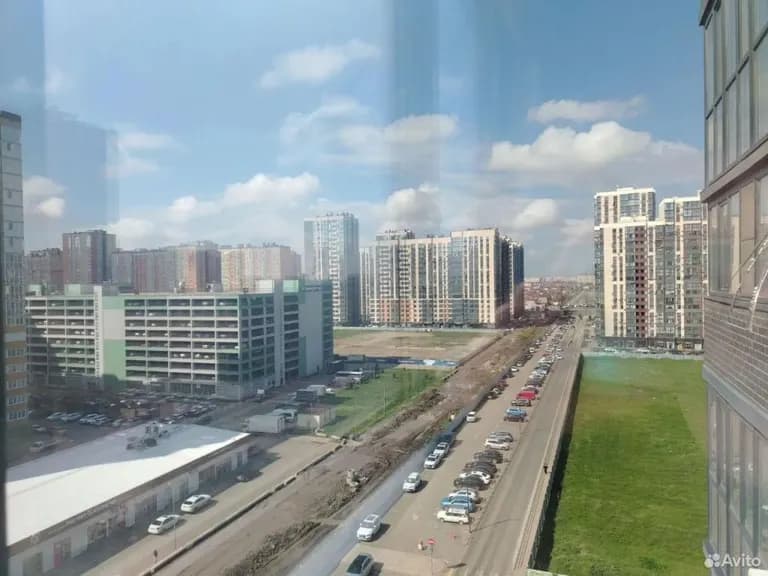 Продается 2-комн. квартира, 80 м² — фото 2