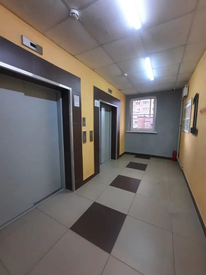 Продается 2-комн. квартира, 65 м² — фото 3