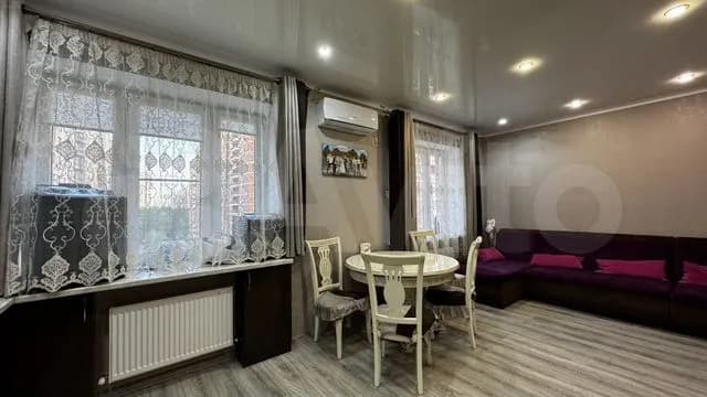 Продается 2-комн. квартира, 58.4 м²