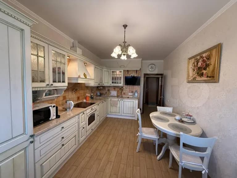 Продается 1-комн. квартира, 45.9 м² — фото 2