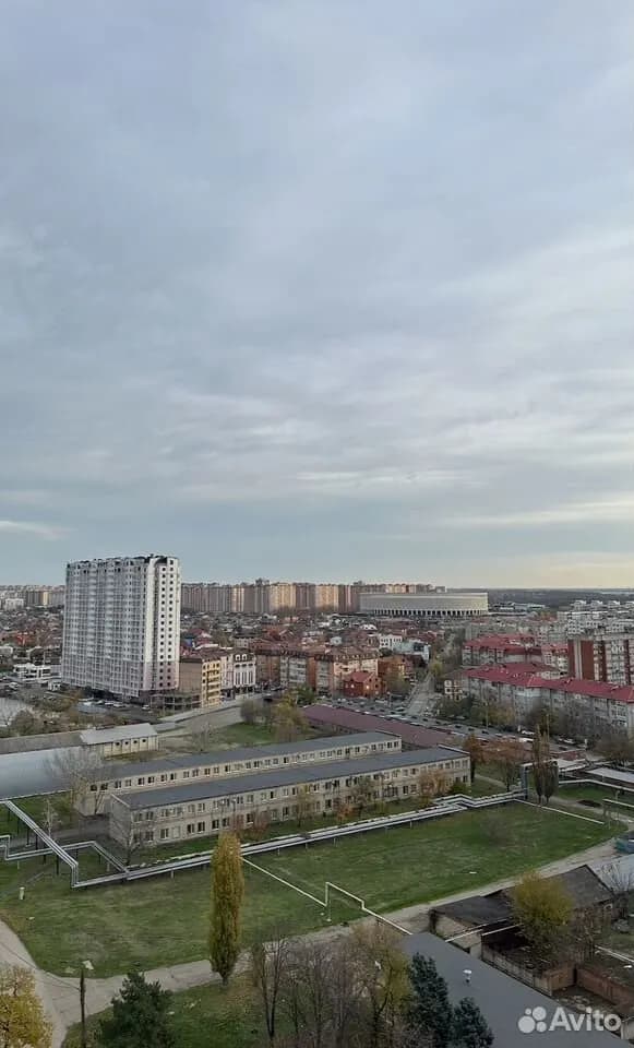 Продается 1-комн. квартира, 82 м² — фото 2