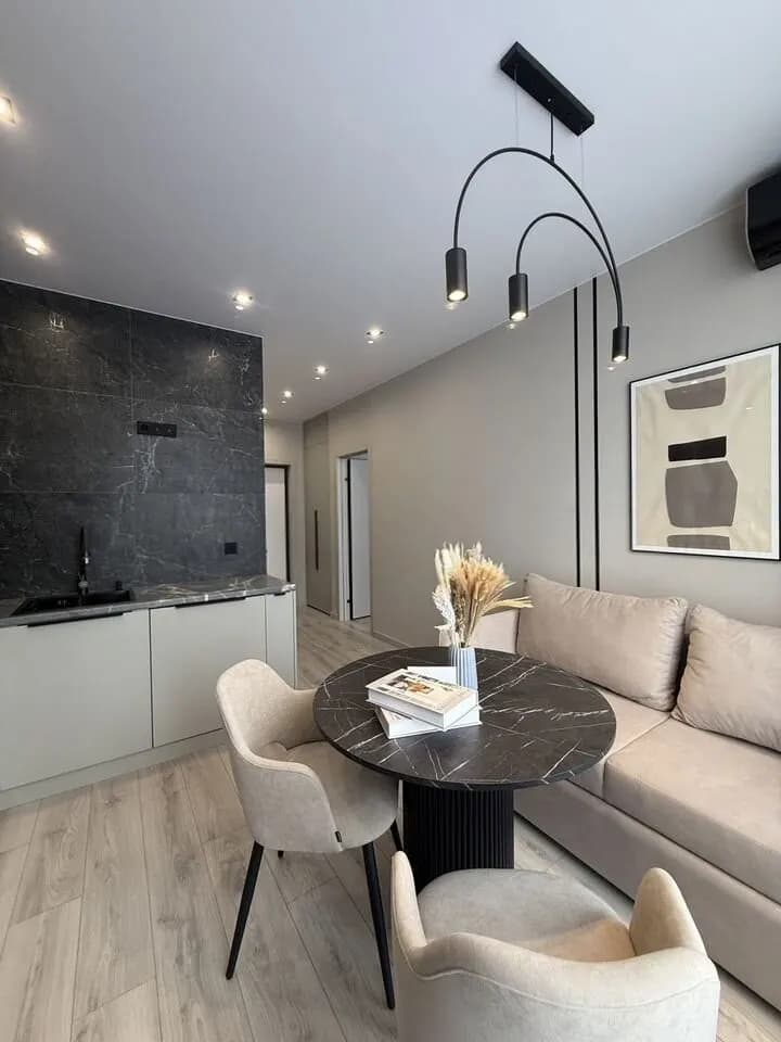 Продается 1-комн. квартира, 40 м² — фото 2
