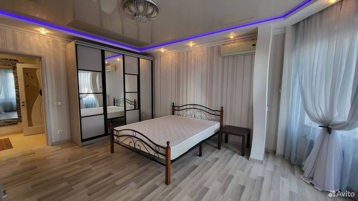 Продается 1-комн. квартира, 48.8 м² — фото 2