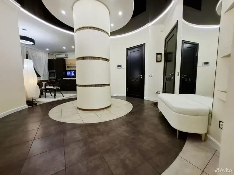 Продается 2-комн. квартира, 82.5 м² — фото 2