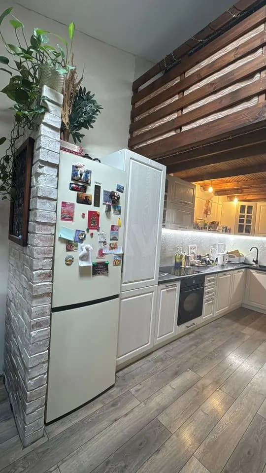 Продается 4-комн. квартира, 116.9 м² — фото 2