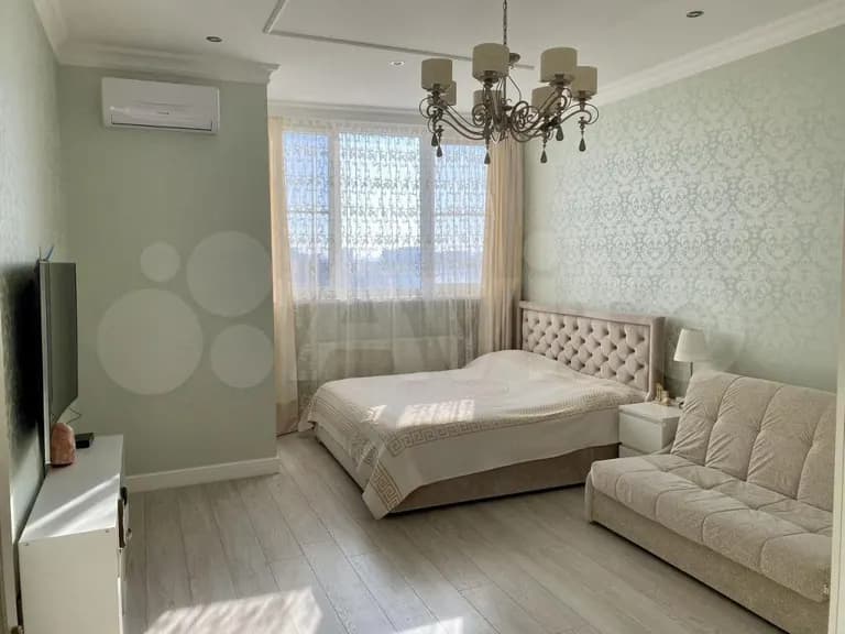 Продается 1-комн. квартира, 55 м²