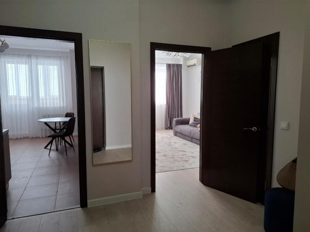 Продается 1-комн. квартира, 54 м²