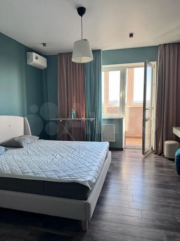 Продается 2-комн. квартира, 70 м²
