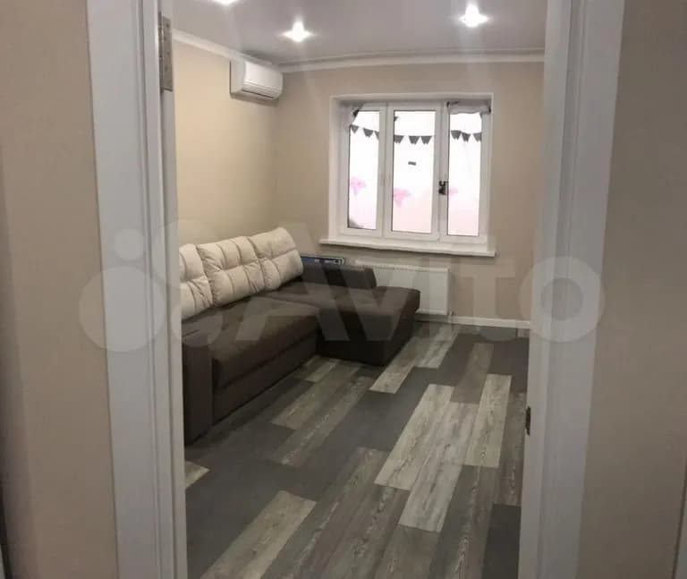 Продается 1-комн. квартира, 40 м² — фото 4