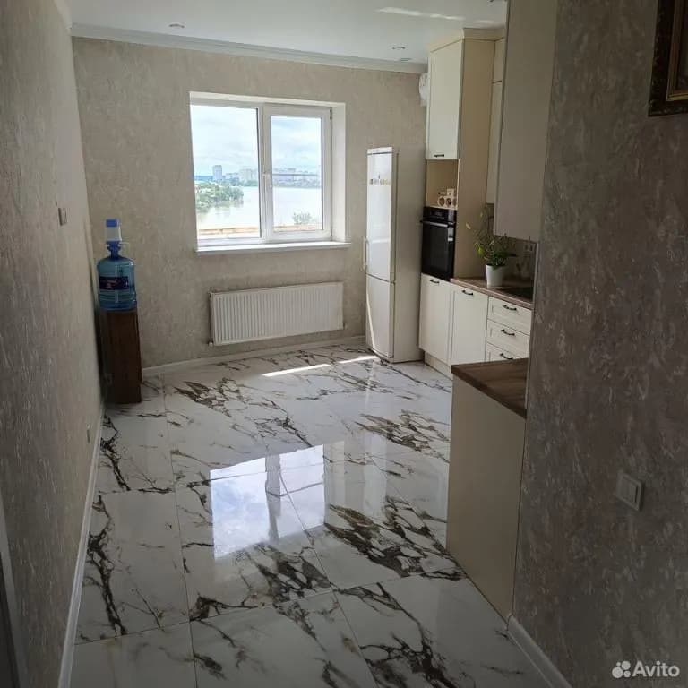 Продается 2-комн. квартира, 70 м² — фото 4
