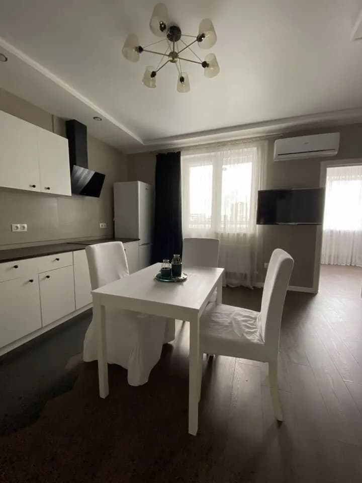 Продается 1-комн. квартира, 41 м²