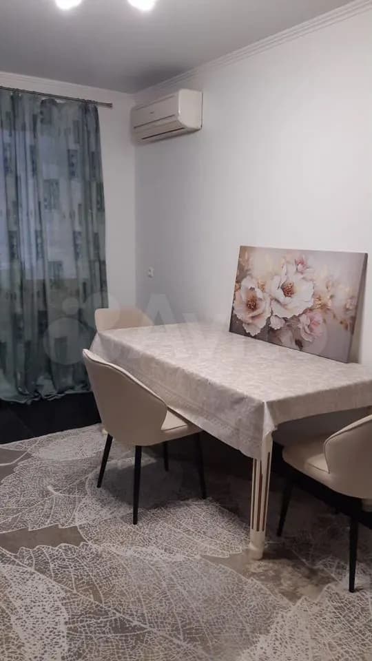Продается 3-комн. квартира, 100 м²