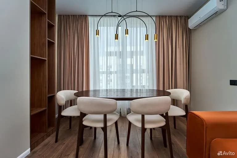 Продается 1-комн. квартира, 56 м² — фото 2