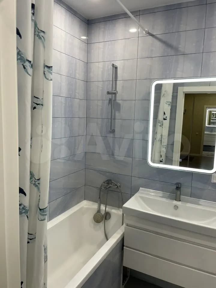 Продается 1-комн. квартира, 50 м² — фото 3