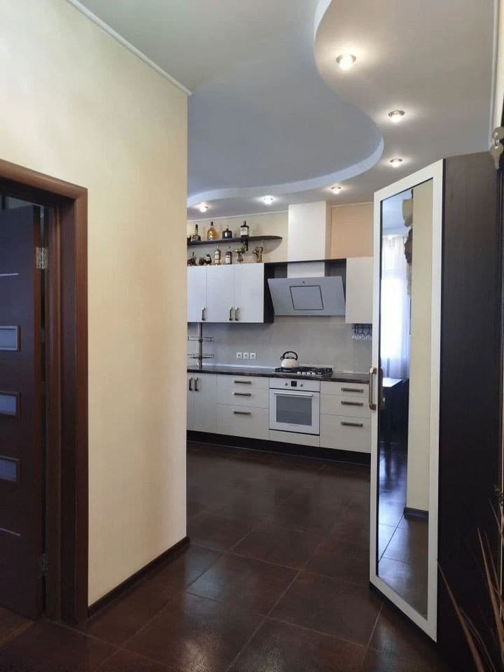 Продается 2-комн. квартира, 67 м² — фото 4