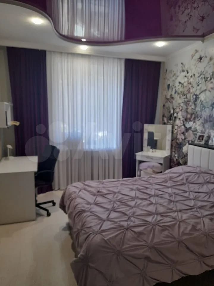 Продается 2-комн. квартира, 54.5 м²