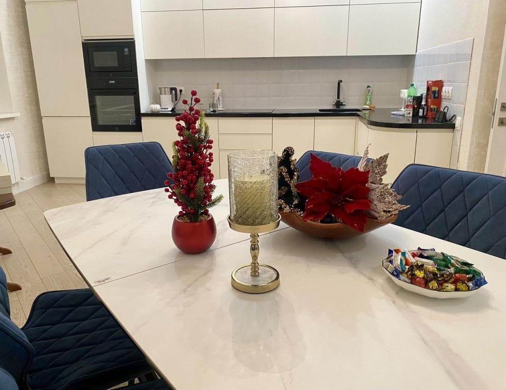 Продается 2-комн. квартира, 77 м² — фото 2