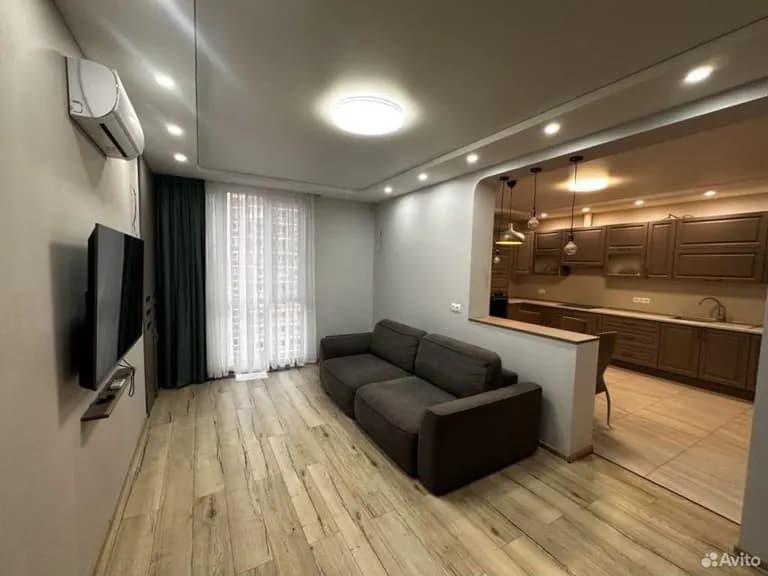 Продается 3-комн. квартира, 79 м²